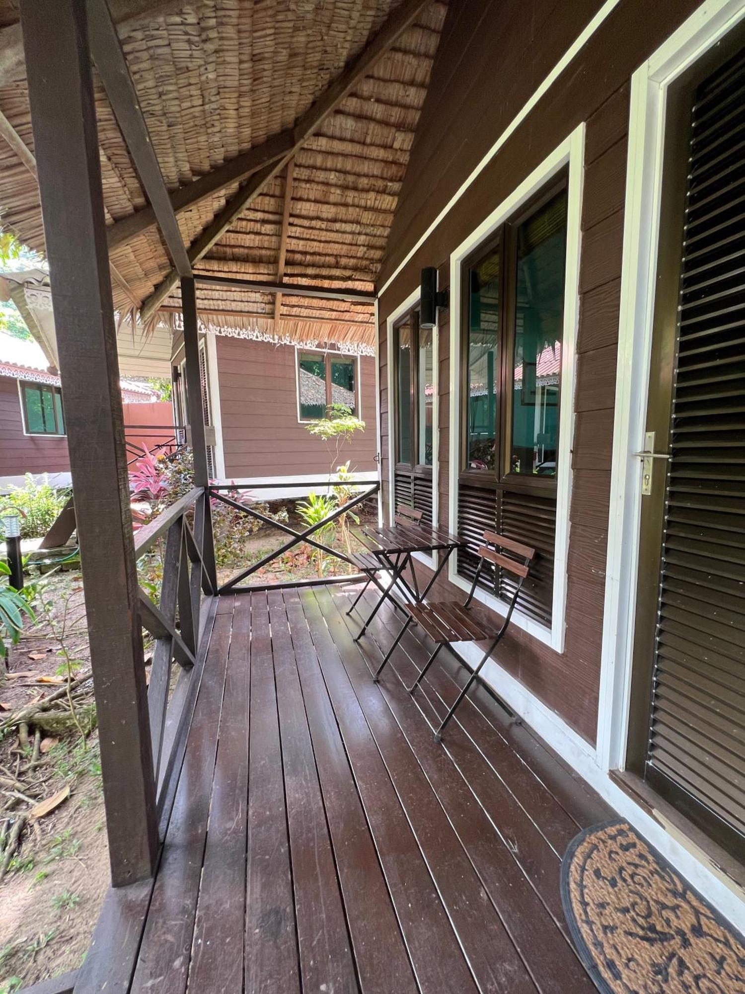 Вілла 1511 Coconut Grove Kampong Juara Екстер'єр фото